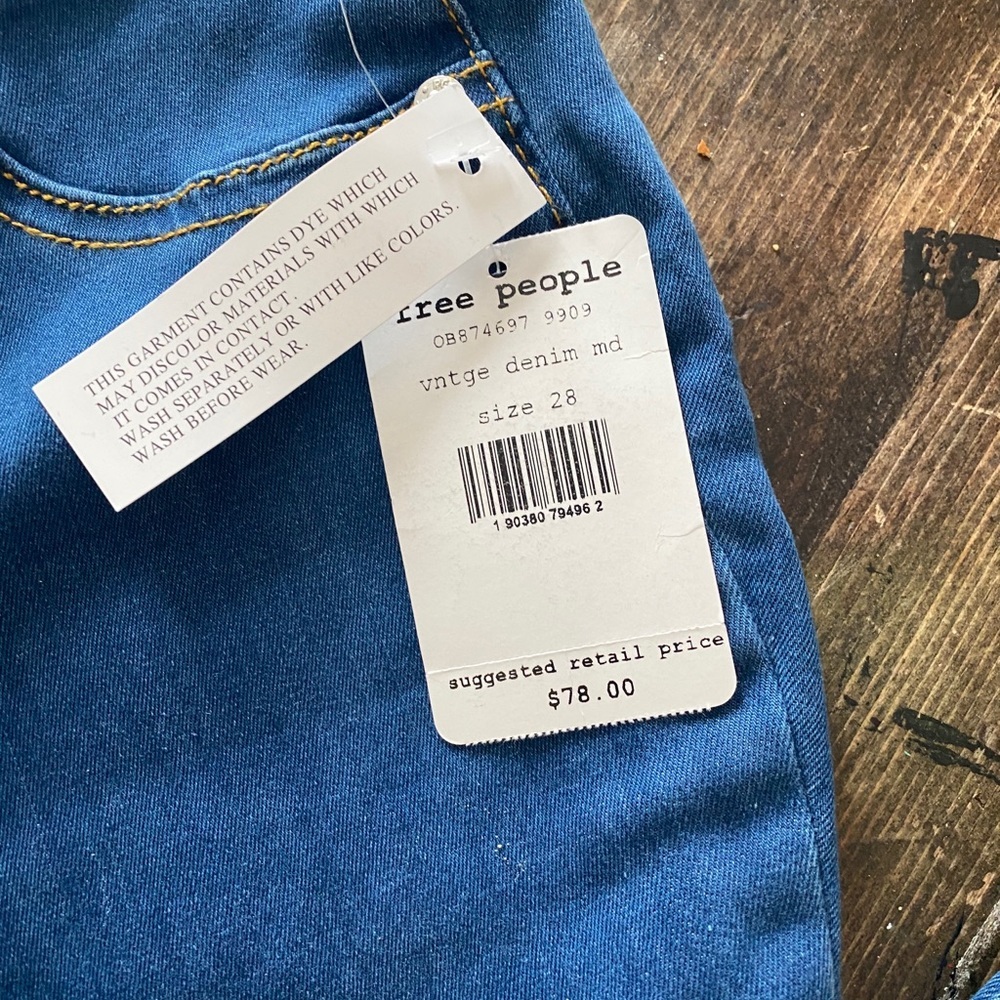 NWT VINTAGE DENIM from FREE PEOPLE👖stretchy! - Picture 2 of 10